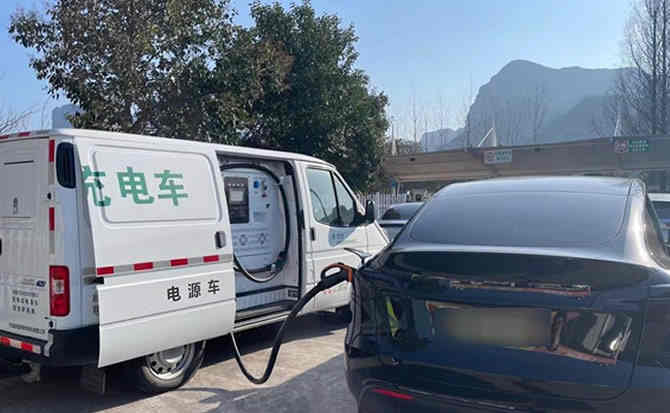 四方台区汽车搭电