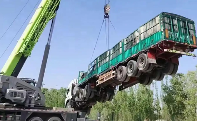 四方台区道路脱困救援案例